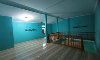 Dijual / disewakan Rumah 2,5 Lantai SHM Muara Karang Jakarta Utara
