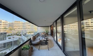 Departamento en Venta en Amplio departamento. Portal la Dehesa. Edificio Verdece II. 4 dormitorios, 4 baños. Nuevo. Entrega inmediata