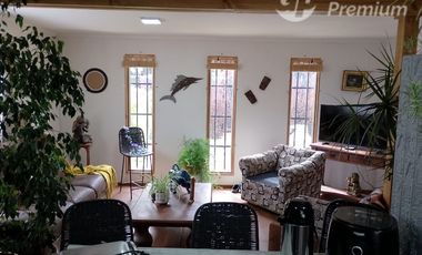 Casa en Venta en Camino publico el totoral 960