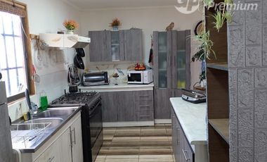 Casa en Venta en Camino publico el totoral 960