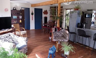 Casa en Venta en Camino publico el totoral 960