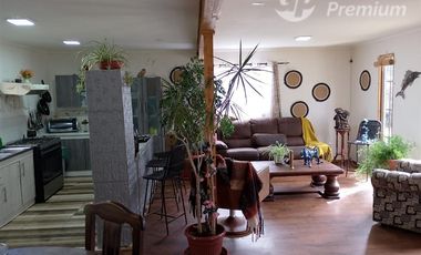 Casa en Venta en Camino publico el totoral 960