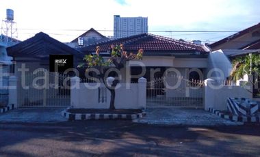 Baruk Utara dekat superindo merr irwana executive