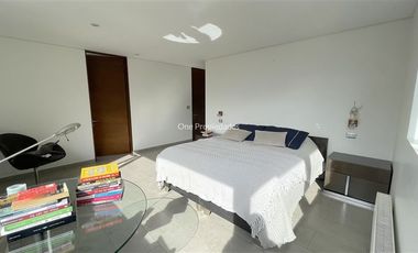 Casa en Arriendo en Arrayán | Casa Arriendo 3D3B servicios jardín piscina | Lo Barnechea | One Propiedades