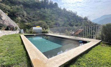 Casa en Arriendo en Arrayán | Casa Arriendo 3D3B servicios jardín piscina | Lo Barnechea | One Propiedades