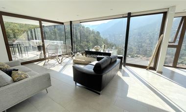 Casa en Arriendo en Arrayán | Casa Arriendo 3D3B servicios jardín piscina | Lo Barnechea | One Propiedades