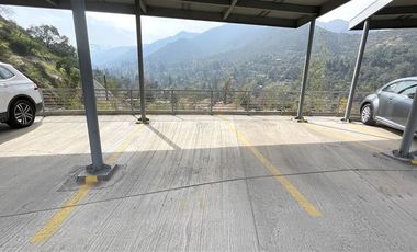 Casa en Arriendo en Arrayán | Casa Arriendo 3D3B servicios jardín piscina | Lo Barnechea | One Propiedades