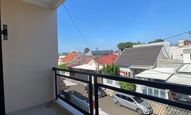 MILIKI SEGERA RUMAH IDAMAN DI VILLA MELATI MAS DESAIN MODERN, LOKASI STRATEGIS! .EN672.