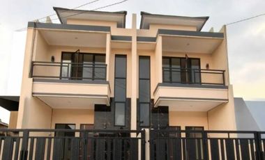 MILIKI SEGERA RUMAH IDAMAN DI VILLA MELATI MAS DESAIN MODERN, LOKASI STRATEGIS! .EN672.