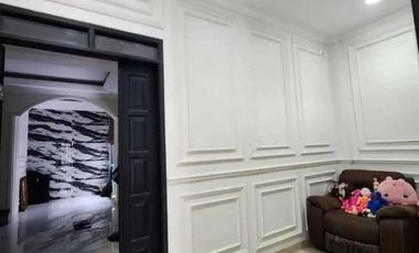 JUAL RUMAH MODERN DENGAN KOLAM RENANG PRIBADI di Antapani Bandung