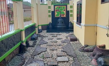 Rumah Luas Terawat Area Fajar Indah Colomadu