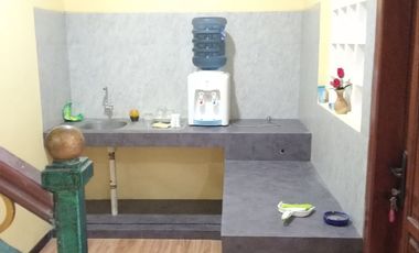 Rumah Luas Terawat Area Fajar Indah Colomadu