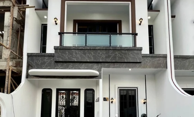 RUMAH SCANDINAVIAN MEWAH BONUS KICHENSEAT DI JAGAKARSA