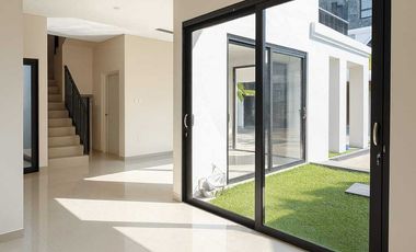 JUAL RUMAH 3 LANTAI, TELAGA BODAS DEKAT TOL JATINGALEH, SIMPANG LIMA & PUSAT KOTA SEMARANG