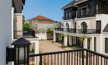 JUAL RUMAH 3 LANTAI, TELAGA BODAS DEKAT TOL JATINGALEH, SIMPANG LIMA & PUSAT KOTA SEMARANG