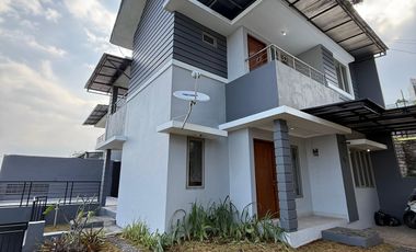 Dijual rumah villa udara sejuk di Cilengkrang ujung berung bandung