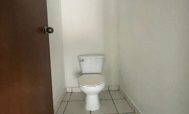 Local comercial en renta – Plaza Sky Center, Av. del Parque,  Querétaro. 105 m².
