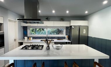 Casa en Venta en Costa Esmeralda Barrio Deportiva.