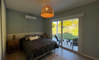 Casa en Venta en Costa Esmeralda Barrio Deportiva.