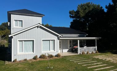 Casa en Venta en Costa Esmeralda Barrio Deportiva.