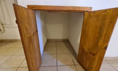 Se RENTA departamento de 2 recámaras, a 4 cuadras del malecón de Playa Hermosa.