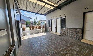 Rumah Kos Aktif dan Rumah Induk di Banyuanyar Solo Kota
