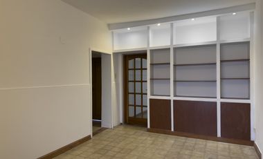 Venta casa en barrio Ludueña