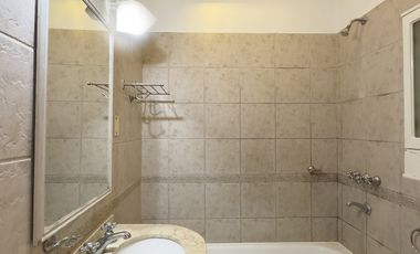 Venta casa en barrio Ludueña