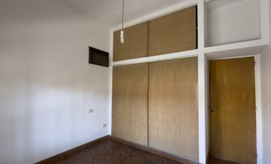 Venta casa en barrio Ludueña