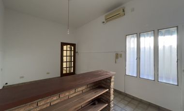 Venta casa en barrio Ludueña