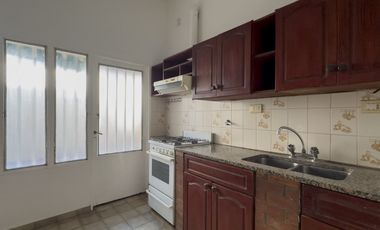 Venta casa en barrio Ludueña