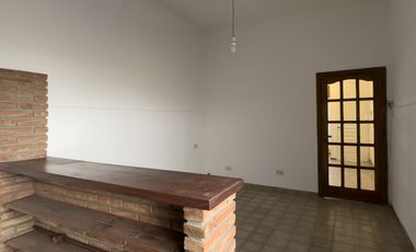 Venta casa en barrio Ludueña