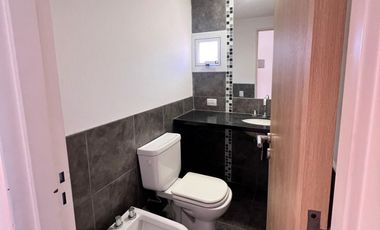 VENTA DEPARTAMENTO 2 DORMITORIOS CON COCHERA. NUEVO. SANTA FE 2420