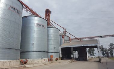 Vendo Molino Harinero y Planta de Silos en Parque Industrial San Francisco