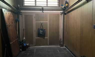 Casa en venta en 2 plantas sobre colectora de Gral Paz , Villa Lugano