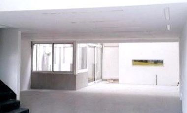 Av Libertad 187 PB - Local Comercial - Oficina - Venta