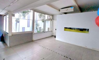 Av Libertad 187 PB - Local Comercial - Oficina - Venta