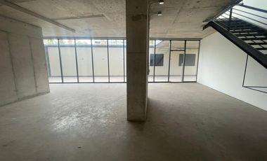 ARRIENDO Local Comercial 119,58 m2 Subterráneo. Vitacura