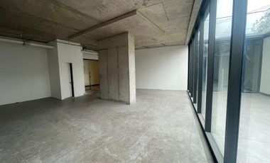 ARRIENDO Local Comercial 119,58 m2 Subterráneo. Vitacura