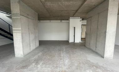 ARRIENDO Local Comercial 119,58 m2 Subterráneo. Vitacura