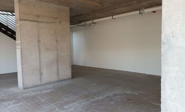 ARRIENDO Local Comercial 177,88 m2 Subterráneo Vitacura
