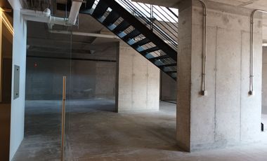 ARRIENDO Local Comercial 177,88 m2 Subterráneo Vitacura