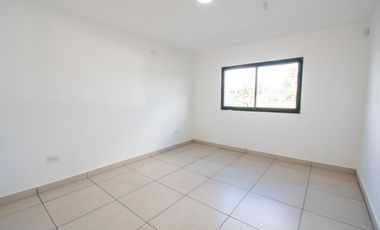 Casa en Funes Norte, 2 dormitorios. Raul Alfonsin 1430
