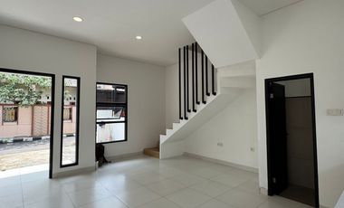 Y327 Rumah Baru Murah Modern di Kodau Jatimekar Bekasi