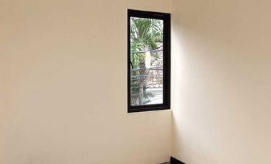 S555 Townhouse Exclusive FREE BPHTB di Jatiwaringin Pondok Gede Bekasi