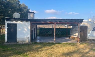 Lote con Quincho y Pileta en Barrio Los Olivos - Monte