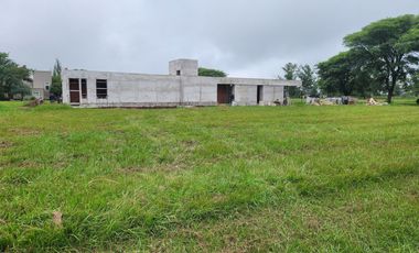 Vendo lote en Ayres del Golf de 1260 m2