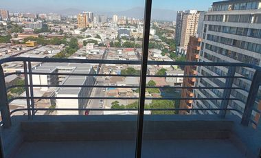 LIQUIDACIÓN  VENTA Departamento 3D2B con Estacionamiento, Parque de Los Reyes,