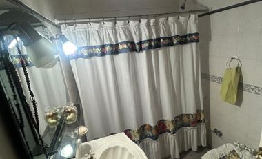 ALQ.APT.PRO. Casa 5 Amb.quincho MICROC. SAN MIGUEL.