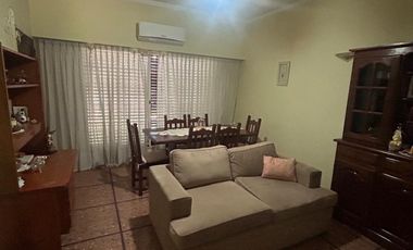 ALQ.APT.PRO. Casa 5 Amb.quincho MICROC. SAN MIGUEL.